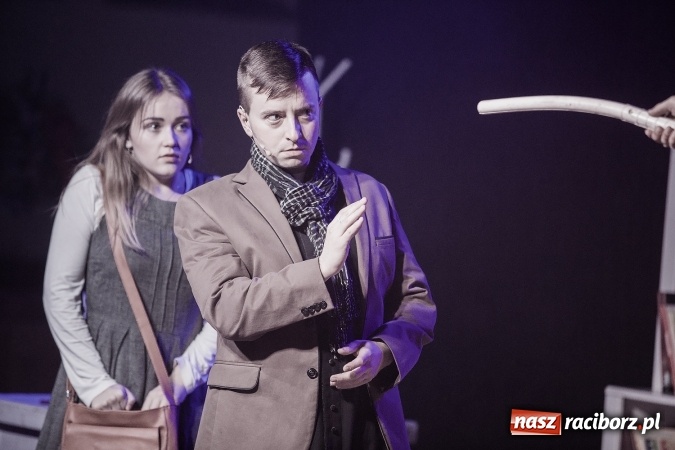 Zdjęcie w galerii na portalu naszraciborz.pl: Spektakl o życiu błogosławionego ks. Jerzego Popiełuszki w kościele na Ocicach wiadomości z regionu