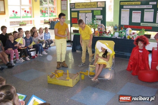 Zdjęcie w galerii na portalu naszraciborz.pl: Myślę, doceniam – dobrze wybieram! – Dni Profilaktyki w Szkole Podstawowej nr 15 wiadomości z regionu