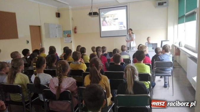 Zdjęcie w galerii na portalu naszraciborz.pl: Myślę, doceniam – dobrze wybieram! – Dni Profilaktyki w Szkole Podstawowej nr 15 wiadomości z regionu