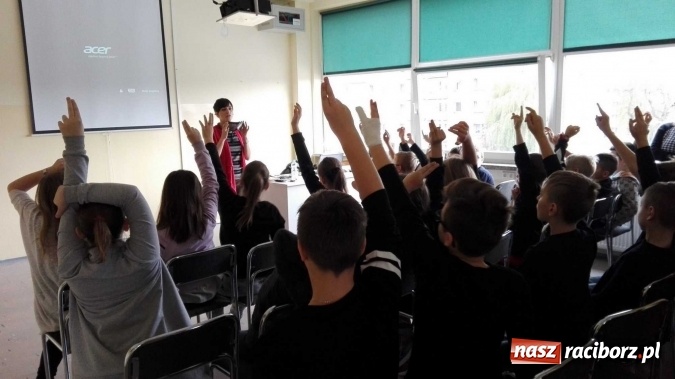 Zdjęcie w galerii na portalu naszraciborz.pl: Myślę, doceniam – dobrze wybieram! – Dni Profilaktyki w Szkole Podstawowej nr 15 wiadomości z regionu
