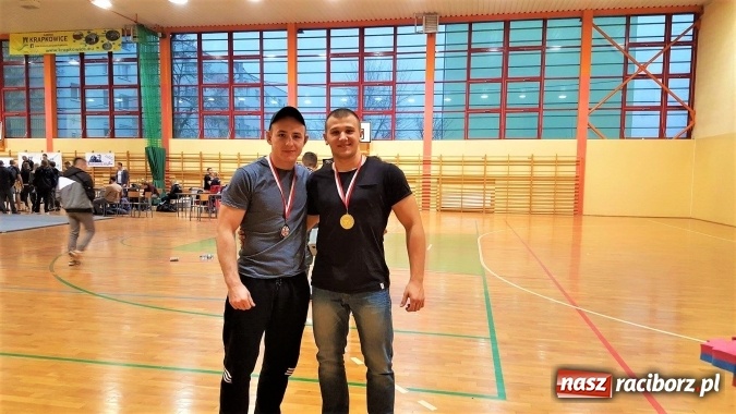 Zdjęcie w galerii na portalu naszraciborz.pl: Dwa złote medale Łamatorów w Krapkowicach wiadomości z regionu