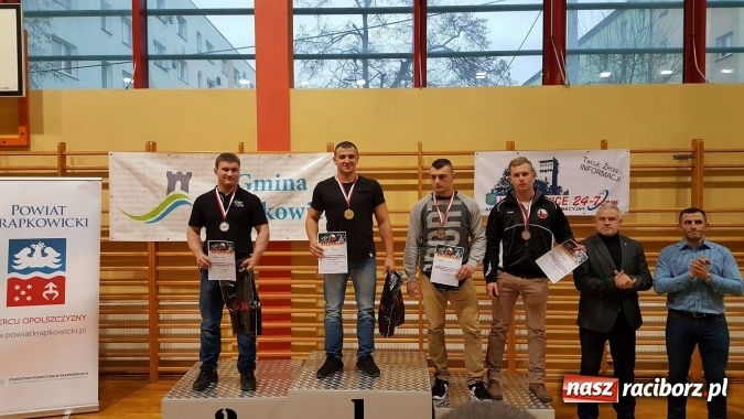 Zdjęcie w galerii na portalu naszraciborz.pl: Dwa złote medale Łamatorów w Krapkowicach wiadomości z regionu