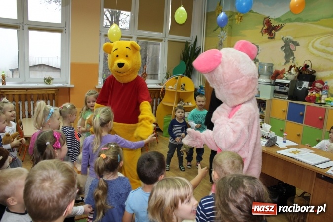 Zdjęcie w galerii na portalu naszraciborz.pl: Przedszkolaki z Przedszkola nr 16 obchodziły Światowy Dzień Pluszowego Misia wiadomości z regionu