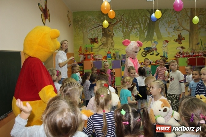 Zdjęcie w galerii na portalu naszraciborz.pl: Przedszkolaki z Przedszkola nr 16 obchodziły Światowy Dzień Pluszowego Misia wiadomości z regionu