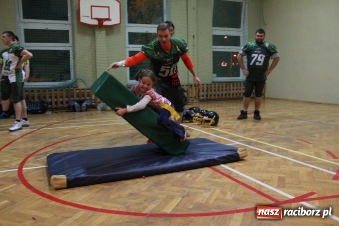 Zdjęcie w galerii na portalu naszraciborz.pl: Raptors i Point świętowali Thanksgiving Day! wiadomości z regionu