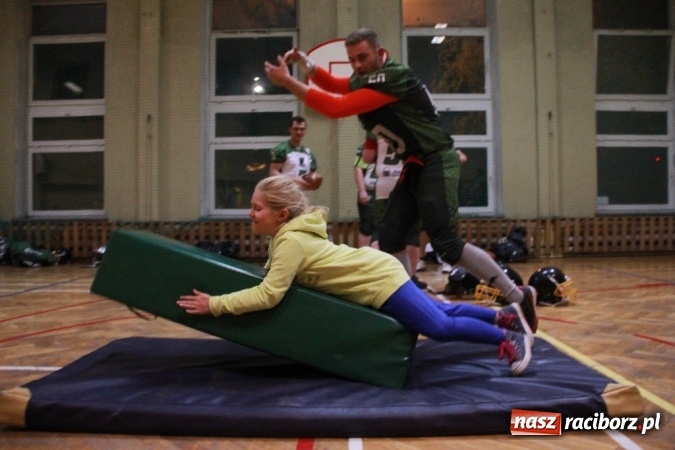 Zdjęcie w galerii na portalu naszraciborz.pl: Raptors i Point świętowali Thanksgiving Day! wiadomości z regionu