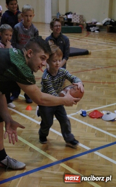 Zdjęcie w galerii na portalu naszraciborz.pl: Raptors i Point świętowali Thanksgiving Day! wiadomości z regionu