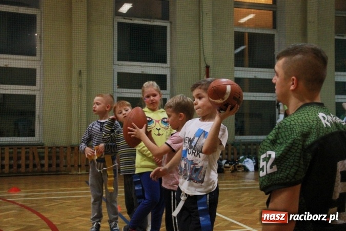 Zdjęcie w galerii na portalu naszraciborz.pl: Raptors i Point świętowali Thanksgiving Day! wiadomości z regionu
