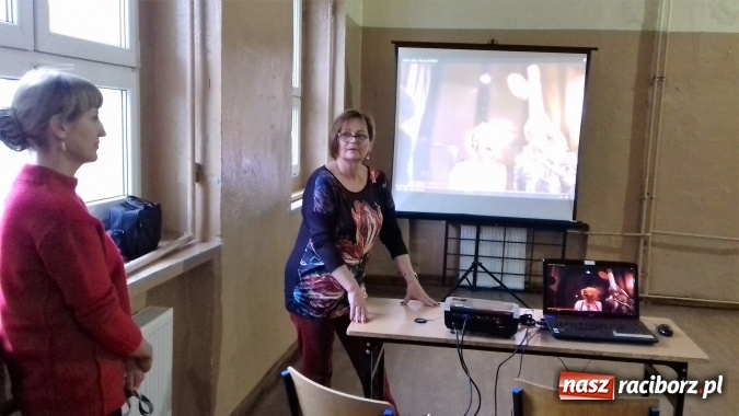 Zdjęcie w galerii na portalu naszraciborz.pl: Obchody Og&oacute;lnopolskiego Dnia Praw Dziecka w MOW w Rudach wiadomości z regionu