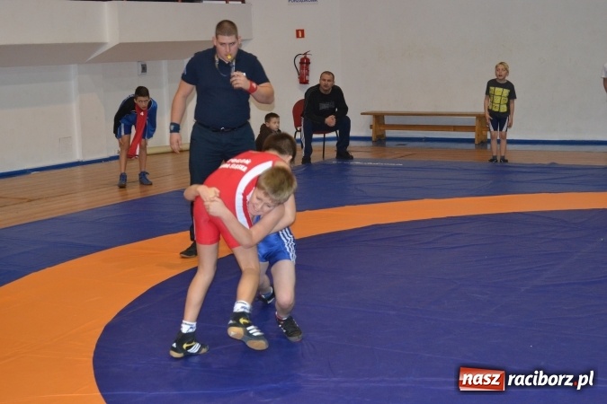 Zdjęcie w galerii na portalu naszraciborz.pl: Grad medali zapaśników MKZ Unia Racibórz na Pucharze Śląska w Rudzie Śląskiej  wiadomości z regionu