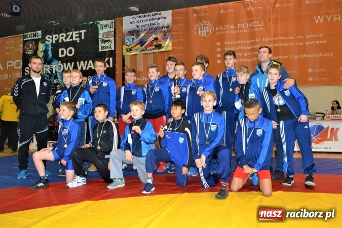 Zdjęcie w galerii na portalu naszraciborz.pl: Grad medali zapaśników MKZ Unia Racibórz na Pucharze Śląska w Rudzie Śląskiej  wiadomości z regionu