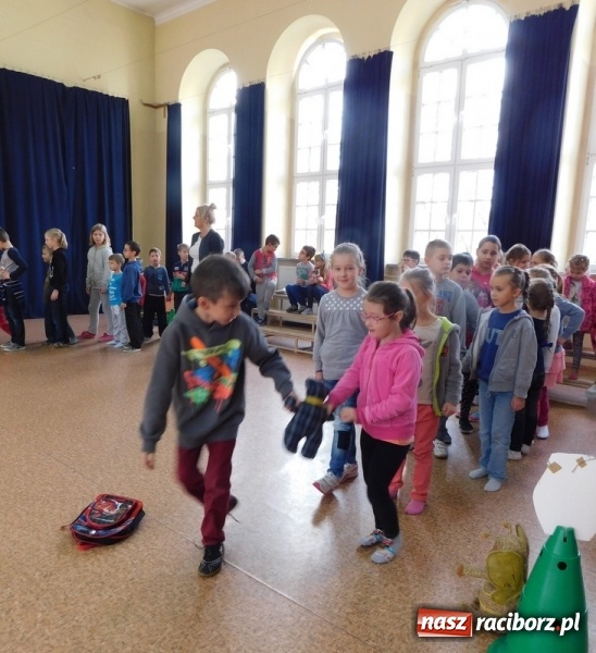 Zdjęcie w galerii na portalu naszraciborz.pl: Misiowa Olimpiada w Szkole Podstawowej nr 4  wiadomości z regionu