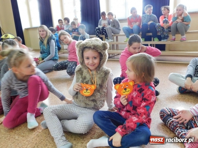 Zdjęcie w galerii na portalu naszraciborz.pl: Misiowa Olimpiada w Szkole Podstawowej nr 4  wiadomości z regionu