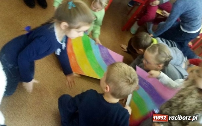 Zdjęcie w galerii na portalu naszraciborz.pl: Misiowa Olimpiada w Szkole Podstawowej nr 4  wiadomości z regionu