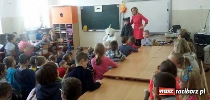 Zdjęcie w galerii na portalu naszraciborz.pl: Misiowa Olimpiada w Szkole Podstawowej nr 4  wiadomości z regionu