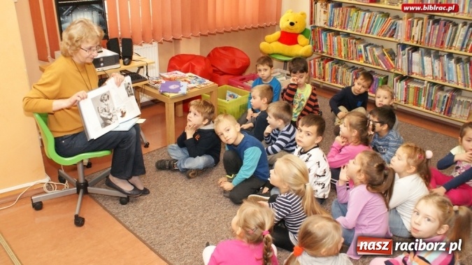 Zdjęcie w galerii na portalu naszraciborz.pl: Biblioteka świętowała Dzień Pluszowego Misia  wiadomości z regionu
