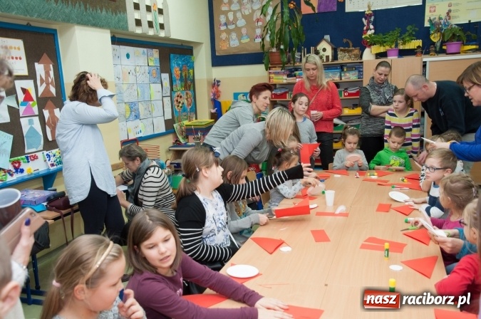 Zdjęcie w galerii na portalu naszraciborz.pl: Szkoła Podstawowa nr 18 zaprosiła przyszłych uczniów z rodzicami na dni otwarte wiadomości z regionu