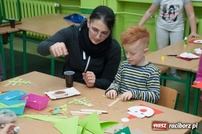 Zdjęcie w galerii na portalu naszraciborz.pl: Szkoła Podstawowa nr 18 zaprosiła przyszłych uczniów z rodzicami na dni otwarte wiadomości z regionu
