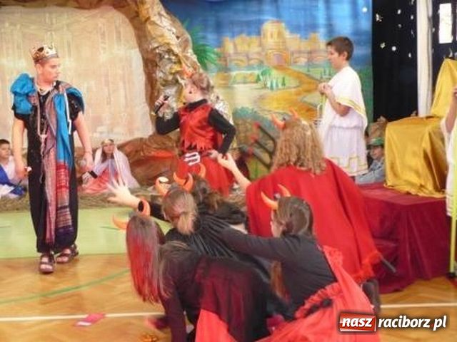 Zdjęcie w galerii na portalu naszraciborz.pl: Aby nie zgasła gwiazda wiadomości z regionu