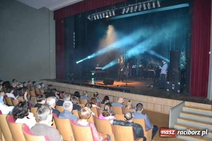 Zdjęcie w galerii na portalu naszraciborz.pl: Koncert jesienny w Kuźni Kultury wiadomości z regionu