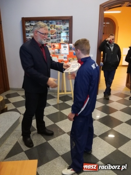 Zdjęcie w galerii na portalu naszraciborz.pl: I miejsce MOW-u Rudy w VIII Biegach&nbsp;Terenowo-Przełajowych Hrabiego Larischa wiadomości z regionu