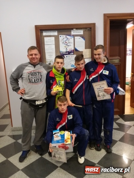 Zdjęcie w galerii na portalu naszraciborz.pl: I miejsce MOW-u Rudy w VIII Biegach&nbsp;Terenowo-Przełajowych Hrabiego Larischa wiadomości z regionu