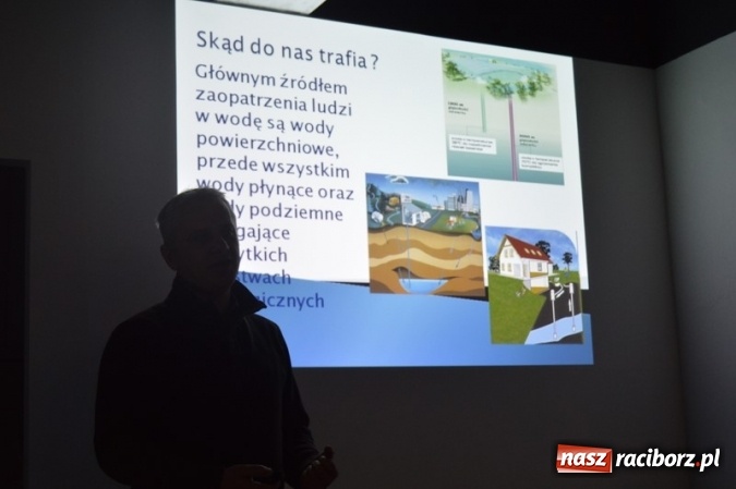 Zdjęcie w galerii na portalu naszraciborz.pl: Uczniowie klas VI z SP 4 zwiedzili Stację Uzdatniania Wody w Raciborzu  wiadomości z regionu