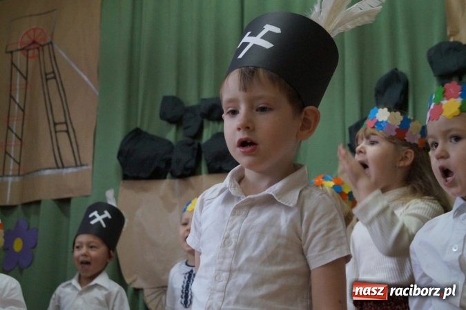 Zdjęcie w galerii na portalu naszraciborz.pl: W Babicach życzyli górnikom spełnienia marzeń  wiadomości z regionu