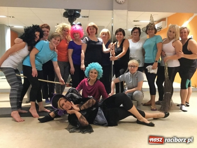 Zdjęcie w galerii na portalu naszraciborz.pl: Wielkie czarowanie w Akademii Fitness wiadomości z regionu