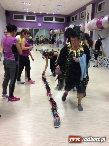 Zdjęcie w galerii na portalu naszraciborz.pl: Wielkie czarowanie w Akademii Fitness wiadomości z regionu