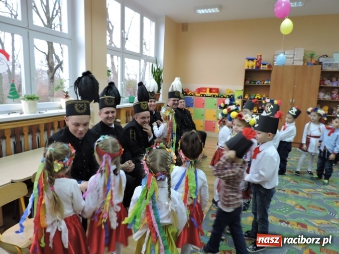 Zdjęcie w galerii na portalu naszraciborz.pl: Barbórkowe tańce i zabawy w Przedszkolu nr 16 w Raciborzu wiadomości z regionu