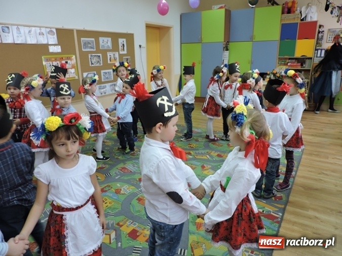 Zdjęcie w galerii na portalu naszraciborz.pl: Barbórkowe tańce i zabawy w Przedszkolu nr 16 w Raciborzu wiadomości z regionu