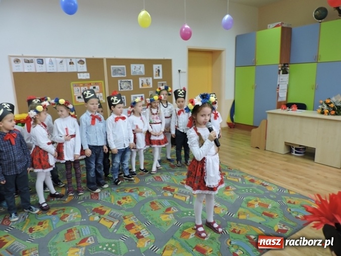 Zdjęcie w galerii na portalu naszraciborz.pl: Barbórkowe tańce i zabawy w Przedszkolu nr 16 w Raciborzu wiadomości z regionu