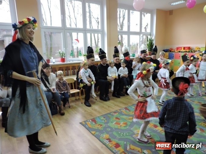 Zdjęcie w galerii na portalu naszraciborz.pl: Barbórkowe tańce i zabawy w Przedszkolu nr 16 w Raciborzu wiadomości z regionu