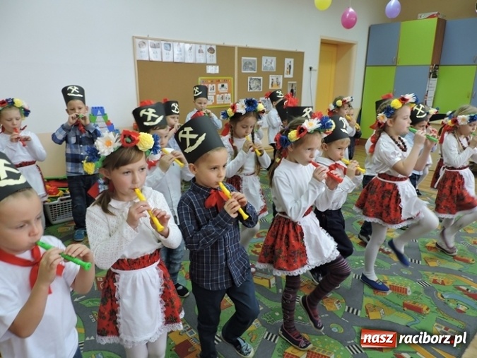 Zdjęcie w galerii na portalu naszraciborz.pl: Barbórkowe tańce i zabawy w Przedszkolu nr 16 w Raciborzu wiadomości z regionu