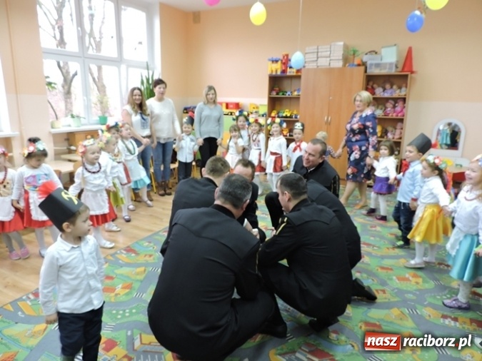 Zdjęcie w galerii na portalu naszraciborz.pl: Barbórkowe tańce i zabawy w Przedszkolu nr 16 w Raciborzu wiadomości z regionu