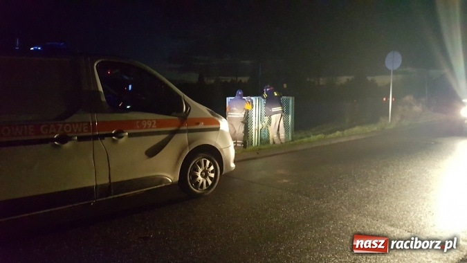 Zdjęcie w galerii na portalu naszraciborz.pl: Uszkodzenie sieci gazowej powodem zamknięcia ulicy Olimpijczyka w Markowicach  wiadomości z regionu