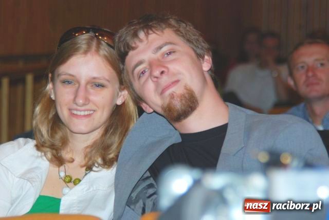 Zdjęcie w galerii na portalu naszraciborz.pl: Gwiazdkowa niespodzianka wiadomości z regionu