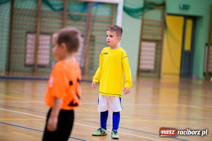 Zdjęcie w galerii na portalu naszraciborz.pl: Piłkarskie Mikołajki w Arenie Rafako. Młodzi unici najlepsi wiadomości z regionu