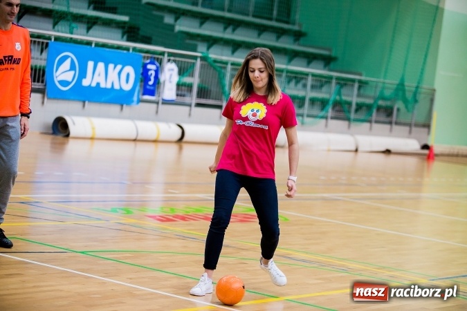 Zdjęcie w galerii na portalu naszraciborz.pl: Piłkarskie Mikołajki w Arenie Rafako. Młodzi unici najlepsi wiadomości z regionu