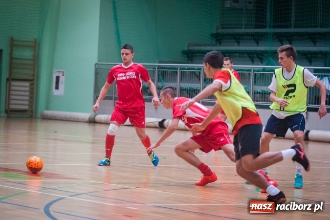 Zdjęcie w galerii na portalu naszraciborz.pl: HLPN nabiera tempa. Wygrane GTI Auto Spa, Limfo-Med i Willi Wiktoria Brenna wiadomości z regionu