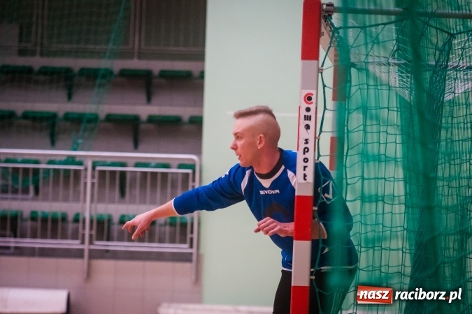 Zdjęcie w galerii na portalu naszraciborz.pl: HLPN nabiera tempa. Wygrane GTI Auto Spa, Limfo-Med i Willi Wiktoria Brenna wiadomości z regionu