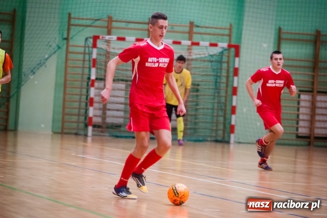 Zdjęcie w galerii na portalu naszraciborz.pl: HLPN nabiera tempa. Wygrane GTI Auto Spa, Limfo-Med i Willi Wiktoria Brenna wiadomości z regionu