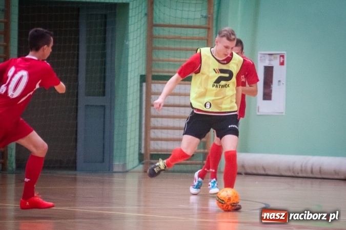 Zdjęcie w galerii na portalu naszraciborz.pl: HLPN nabiera tempa. Wygrane GTI Auto Spa, Limfo-Med i Willi Wiktoria Brenna wiadomości z regionu