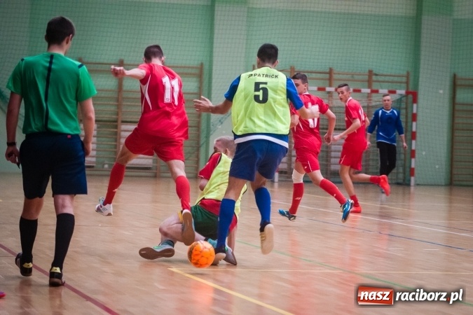 Zdjęcie w galerii na portalu naszraciborz.pl: HLPN nabiera tempa. Wygrane GTI Auto Spa, Limfo-Med i Willi Wiktoria Brenna wiadomości z regionu