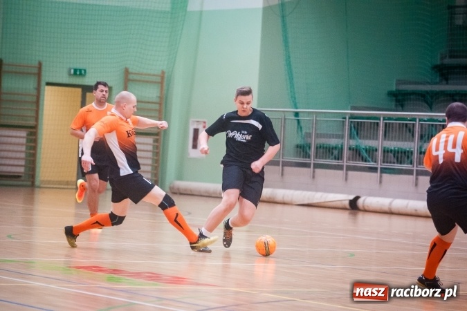 Zdjęcie w galerii na portalu naszraciborz.pl: HLPN nabiera tempa. Wygrane GTI Auto Spa, Limfo-Med i Willi Wiktoria Brenna wiadomości z regionu