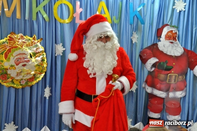 Zdjęcie w galerii na portalu naszraciborz.pl: Mikołajkowe show w markowickim przedszkolu wiadomości z regionu