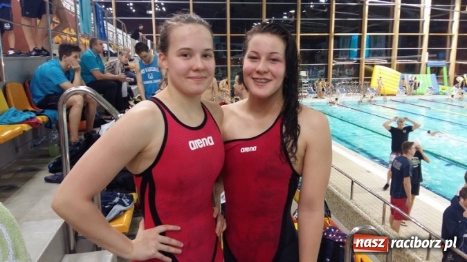 Zdjęcie w galerii na portalu naszraciborz.pl: Pływanie. Raciborski ZSOMS w środku stawki  wiadomości z regionu