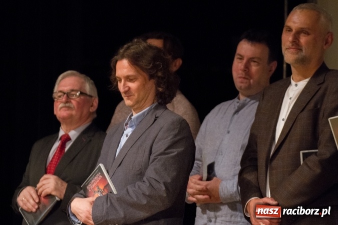 Zdjęcie w galerii na portalu naszraciborz.pl: Raciborska Temida już po premierze  wiadomości z regionu