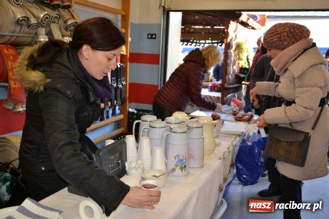 Zdjęcie w galerii na portalu naszraciborz.pl: Mróz im niestraszny, czyli Weihnachtsmarkt w Bolesławiu  wiadomości z regionu